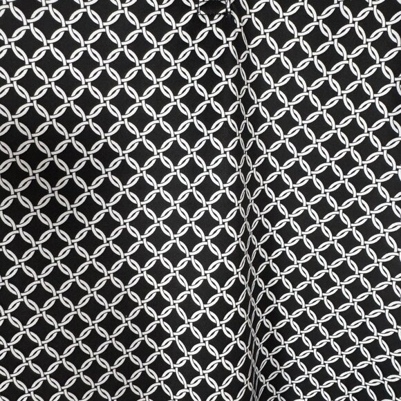 Like new / Greg Norman B&W Chainmail Pattern Golf Polo - Size M - Picture 4 of 6